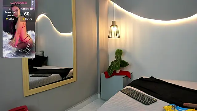 lucelly 15 online show from 09.11.25