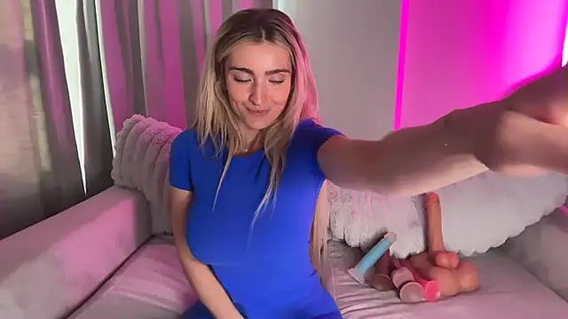 meggsworld online show from 07.09.26