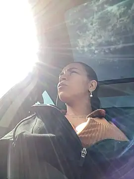 Naatalia online show from 03.16.25