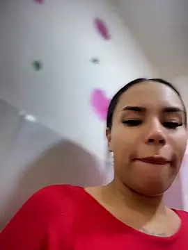 Naatalia online show from 05.06.26