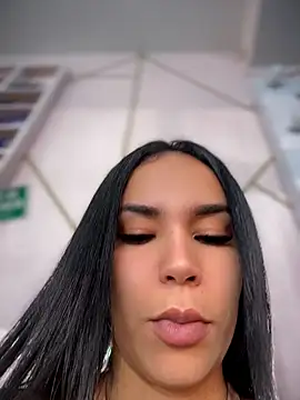 Naatalia online show from 06.11.26