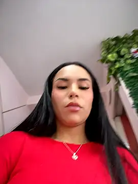 Naatalia online show from 06.25.26