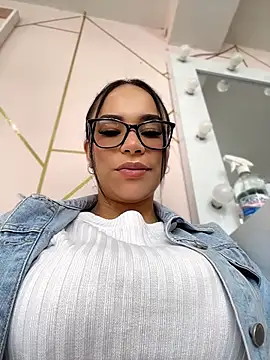 Naatalia online show from 06.26.26