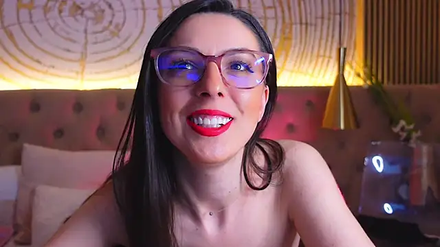 Snapshot of ClassyAllie chatting on 03.01.25 ClassyAllie online show from 03.01.25