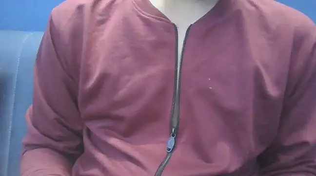 Snapshot of love_me_you chatting on 02.18.25 love me you online show from 02.18.25