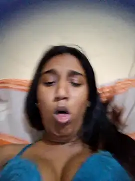 Snapshot of indianpink_lips chatting on 11.21.25 indianpink lips online show from 11.21.25