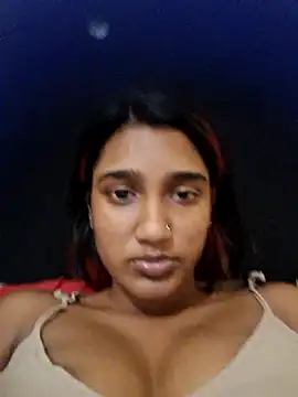 Snapshot of indianpink_lips chatting on 05.27.26 indianpink lips online show from 05.27.26