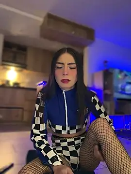 candycami19 online show from 10.16.25