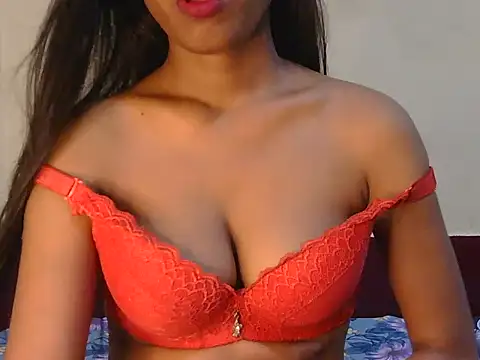 Riyaa Kaur online show from 04.28.26