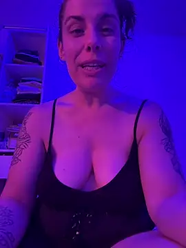 Lar0uch online show from 02.22.25