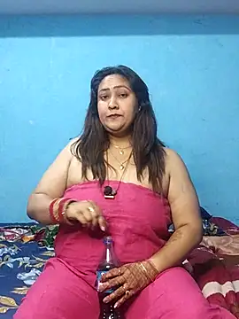 hotyishaa online show from 02.14.25