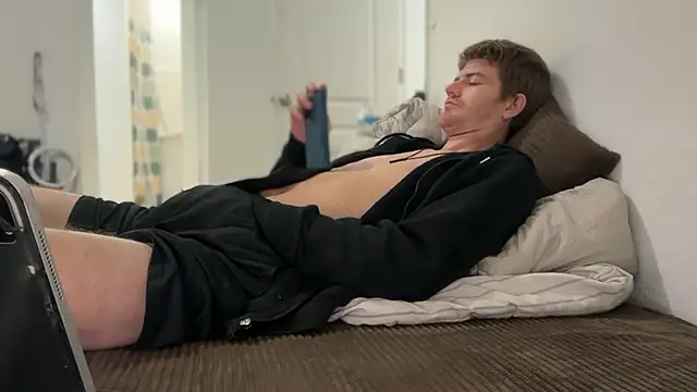 Snapshot of greekmythics chatting on 02.18.26 greekmythics online show from 02.18.26