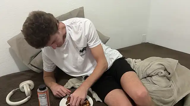 Snapshot of greekmythics chatting on 03.13.26 greekmythics online show from 03.13.26