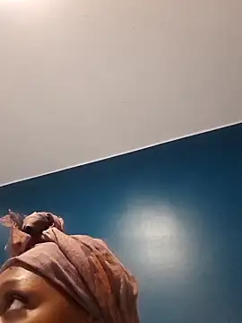 Karishma99  online show from 10.27.25