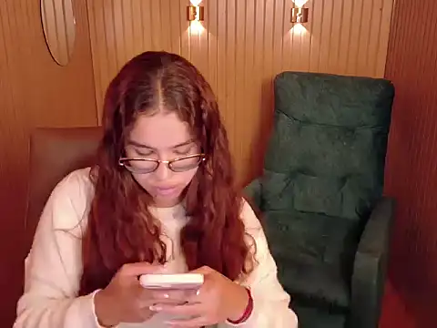 Greciaruiz  online show from 02.14.26