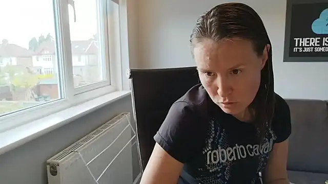 eatmypie69 online show from 06.10.26