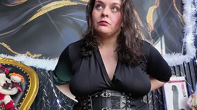 AmandaKovich online show from 12.05.25