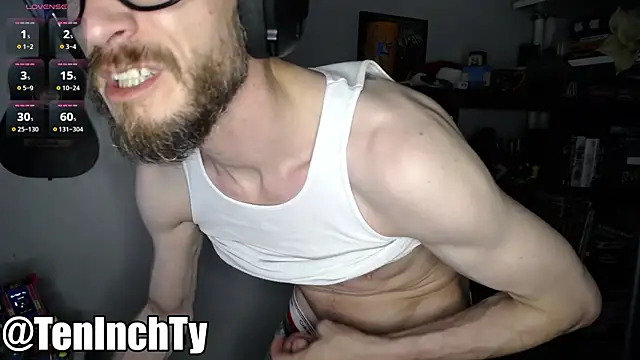 Snapshot of teninchty chatting on 05.29.26 teninchty online show from 05.29.26