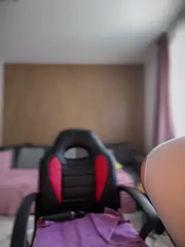 YoungHotMilf97 online show from 02.20.26