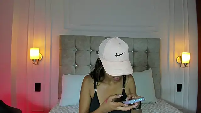 JasmineRoss 1 online show from 09.18.25