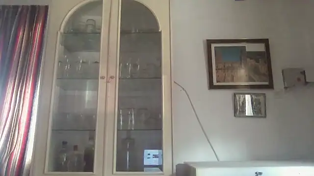 Snapshot of llopaco chatting on 10.22.25 llopaco online show from 10.22.25