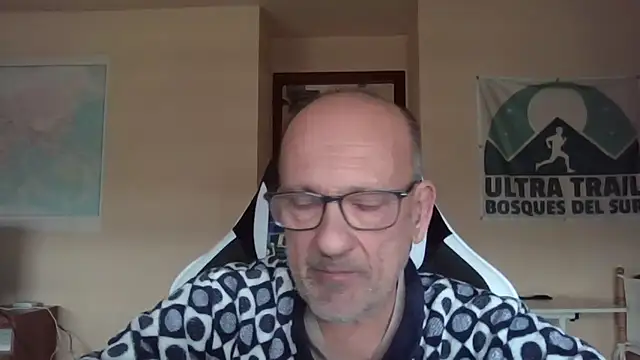 Snapshot of llopaco chatting on 01.10.26 llopaco online show from 01.10.26