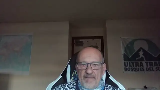 Snapshot of llopaco chatting on 01.14.26 llopaco online show from 01.14.26