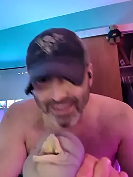 Novabear6996 online show from 02.16.26