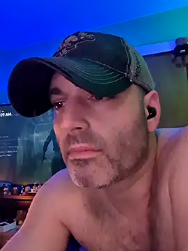Snapshot of Novabear6996 chatting on 05.13.26 Novabear6996 online show from 05.13.26