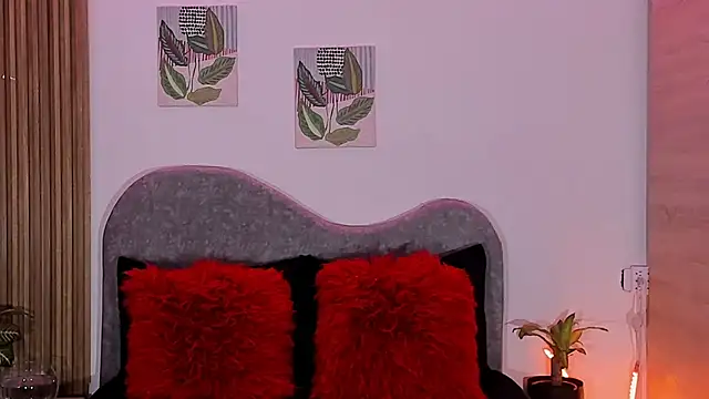 Dahiana Giil online show from 08.01.26