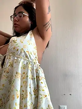 Snapshot of Karla_Stein2025 chatting on 10.28.25 Karla Stein2025 online show from 10.28.25