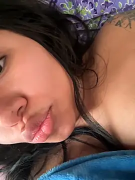 Snapshot of Karla_Stein2025 chatting on 11.17.25 Karla Stein2025 online show from 11.17.25