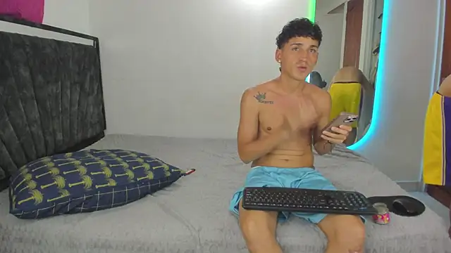 tonypaul13 online show from 05.18.26
