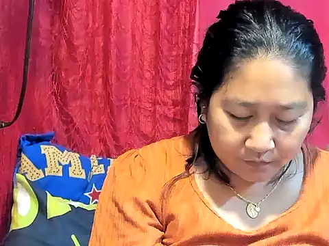 Snapshot of hotchubby88 chatting on 02.19.26 hotchubby88 online show from 02.19.26