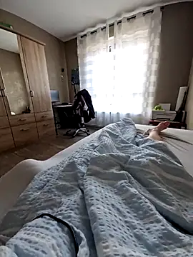 Snapshot of DerechteJunge chatting on 03.08.25 DerechteJunge online show from 03.08.25