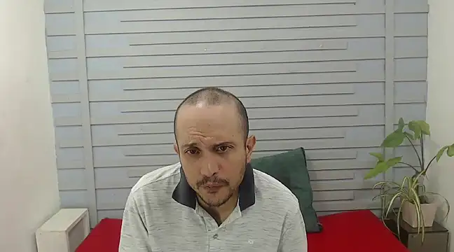 JhonTorres018 online show from 02.24.25