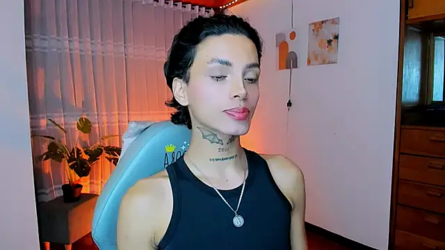 Snapshot of nilam_valker chatting on 06.16.26 nilam valker online show from 06.16.26