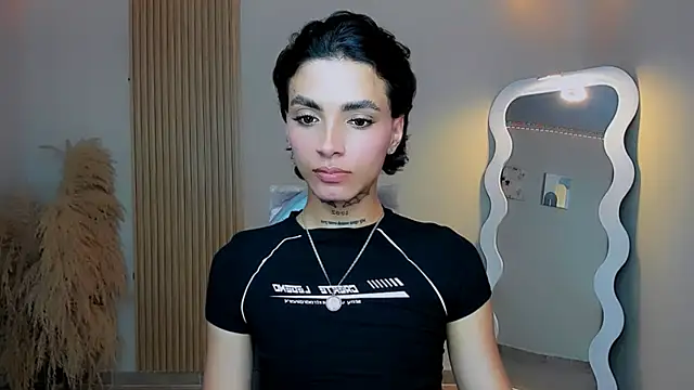 Snapshot of nilam_valker chatting on 07.27.26 nilam valker online show from 07.27.26