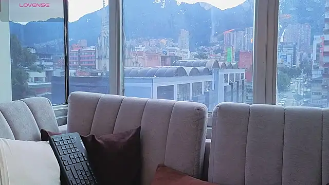 Ivanna West online show from 02.02.26