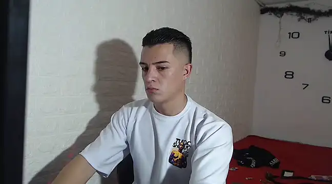 Snapshot of CamiloBeltran_ chatting on 03.21.25 CamiloBeltran online show from 03.21.25