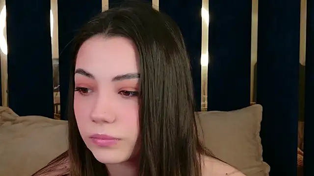 Snapshot of Alice_Deleon chatting on 02.21.26 Alice Deleon online show from 02.21.26