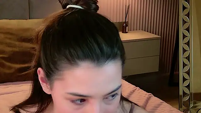 Snapshot of Alice_Deleon chatting on 03.11.26 Alice Deleon online show from 03.11.26