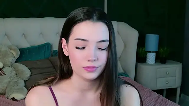 Snapshot of Alice_Deleon chatting on 03.18.26 Alice Deleon online show from 03.18.26