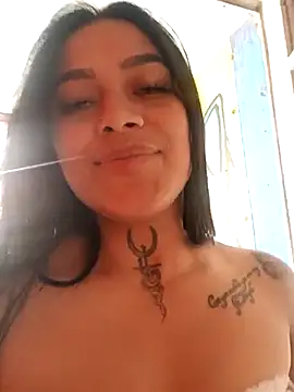 Snapshot of Emily_sharlot chatting on 02.28.25 Emily sharlot online show from 02.28.25