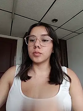 EmmaSulivan online show from 04.28.26
