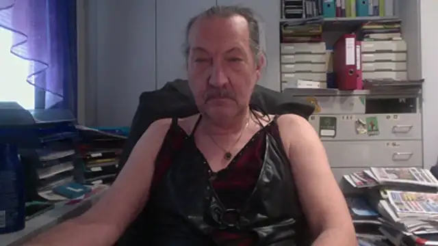 Snapshot of HMStraps01 chatting on 01.15.26 HMStraps01 online show from 01.15.26