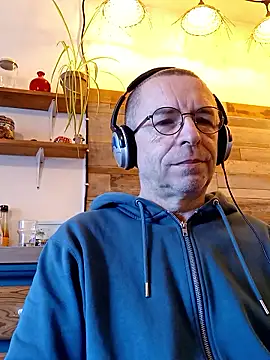 Xavspank2 online show from 01.06.26