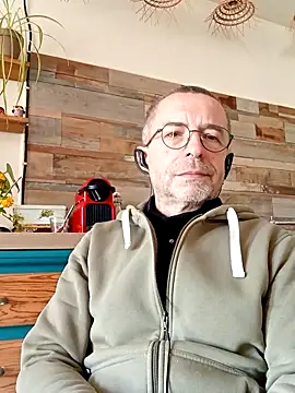 Xavspank2 online show from 03.31.26