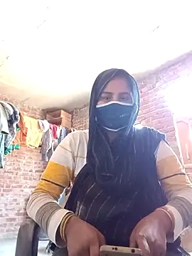 Snapshot of Neha-6633 chatting on 03.05.25 Neha-6633 online show from 03.05.25