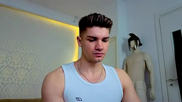 MaxKaiden online show from 05.06.26